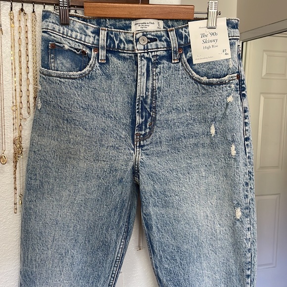 Abercrombie 90’s skinny high rise jean - Picture 2 of 6